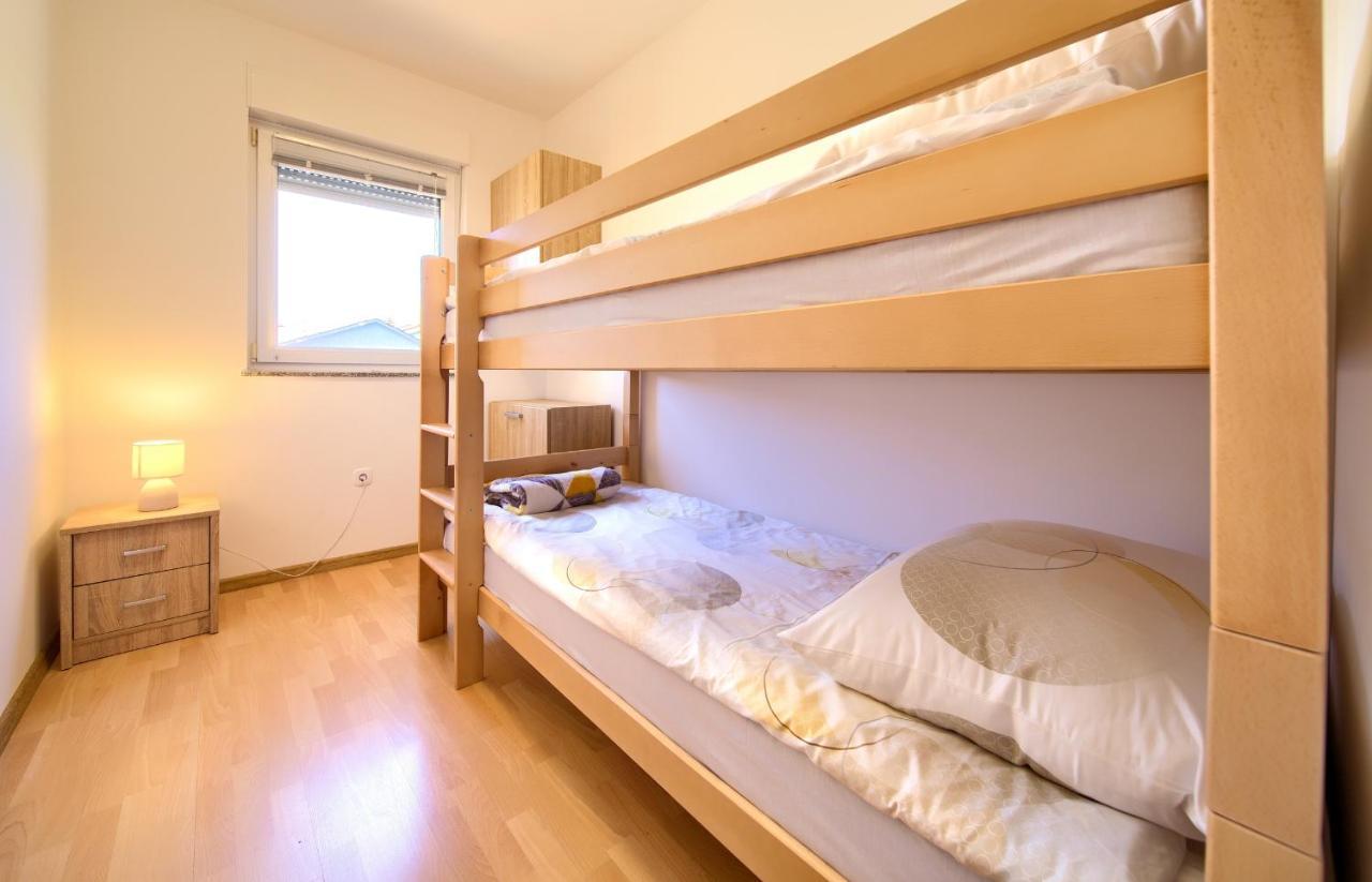 Apartman Noel Krk Town Eksteriør bilde