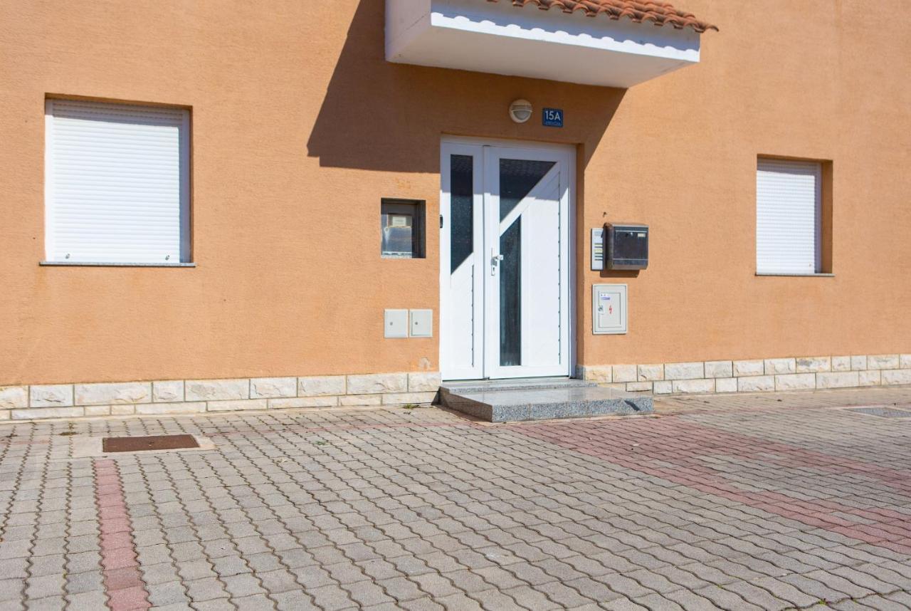 Apartman Noel Krk Town Eksteriør bilde